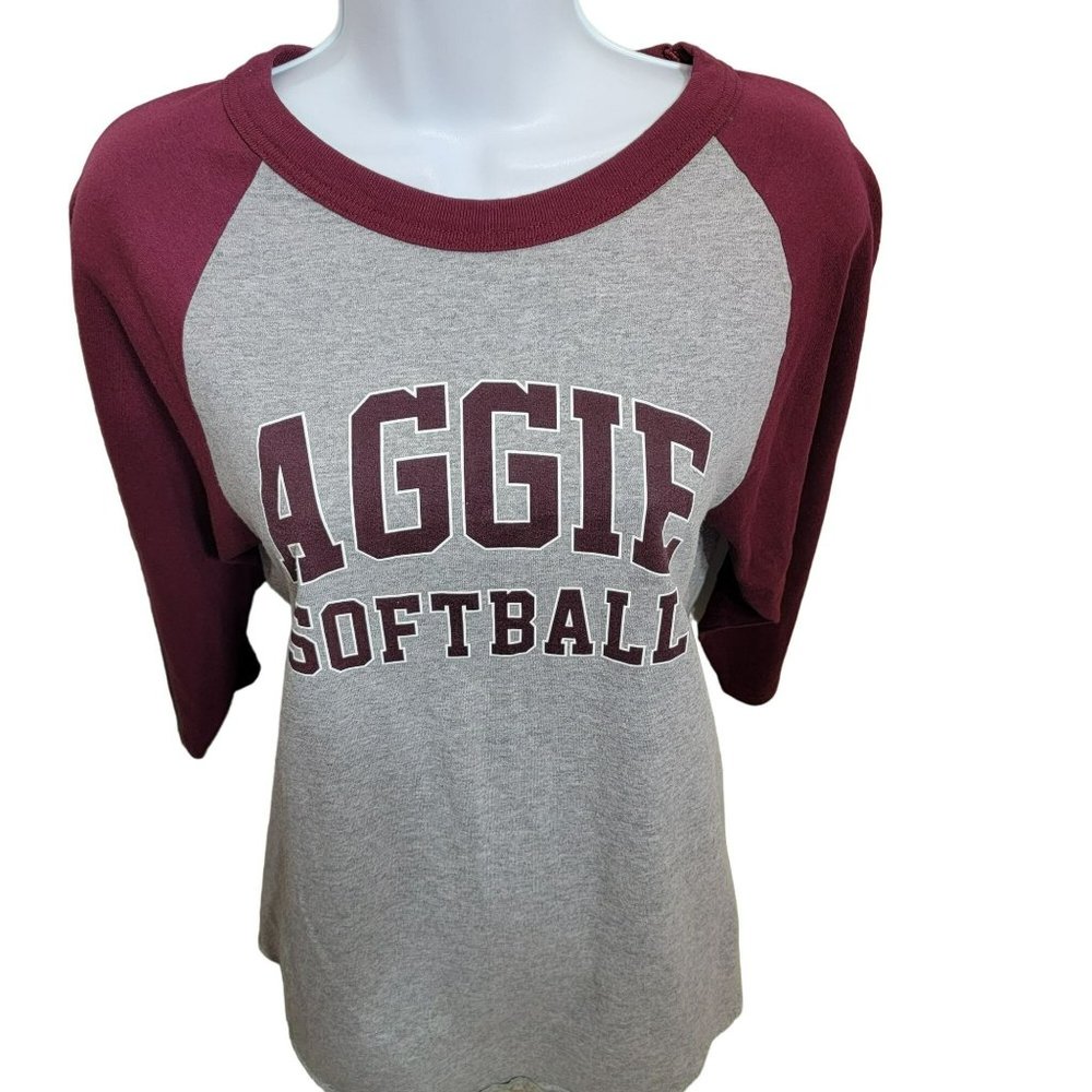 Augusta Sportswear Adult M Aggie Softball Baseball Tee-Shirt.  Gray & Maroon